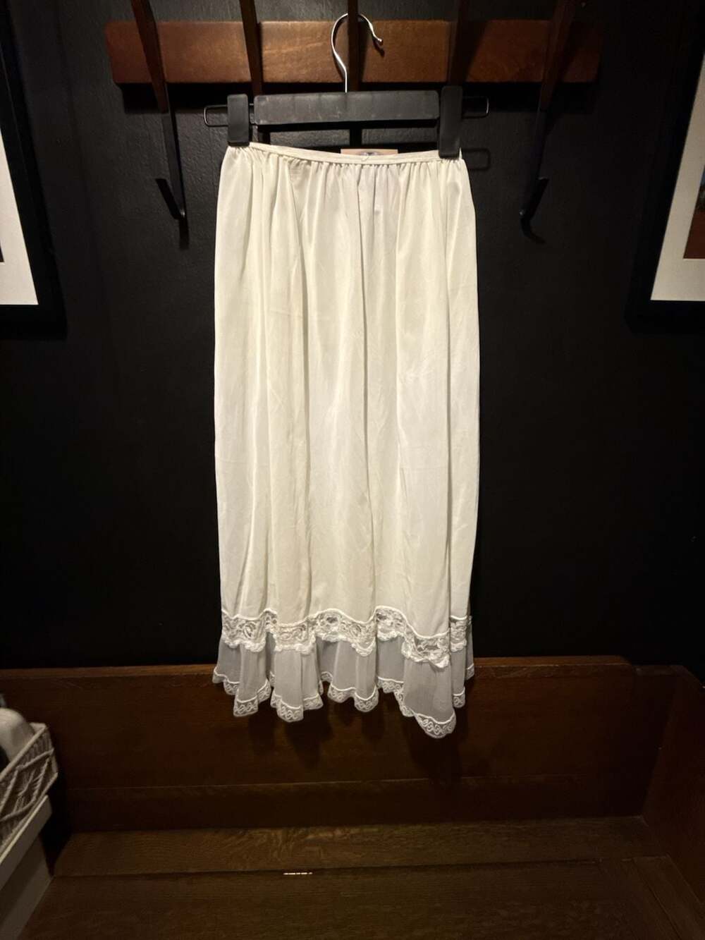 Vintage Du Pont Nylon Tricot White Lace Trim Half Slip Skirt